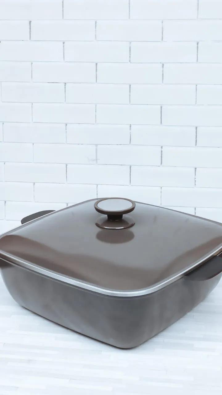 Cuadrada 29cm Terra — Essen